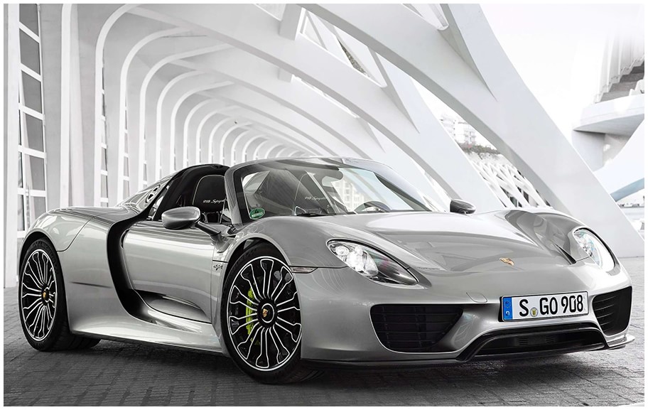 2015 Porsche 918 Spyder